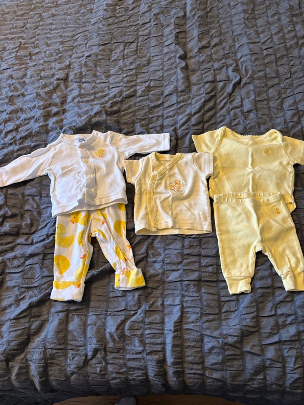 Carter's White & Yellow Duck Print Baby Outfit